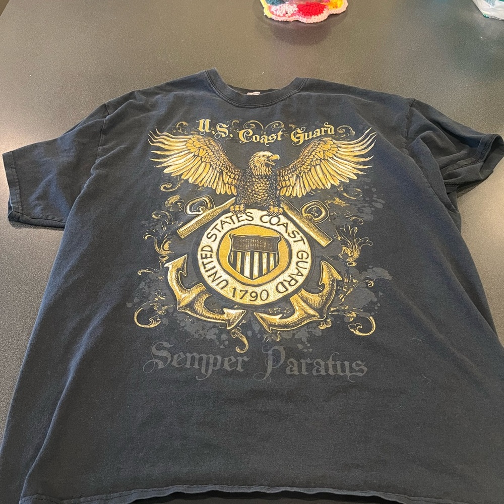 U.S. Coast Guard graphic shirt XL